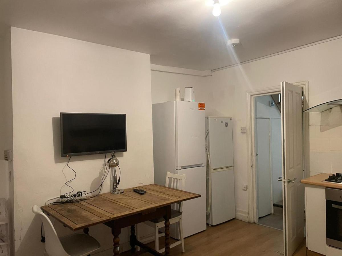 Habitación en casa particular Balham, South Spacious 3 *